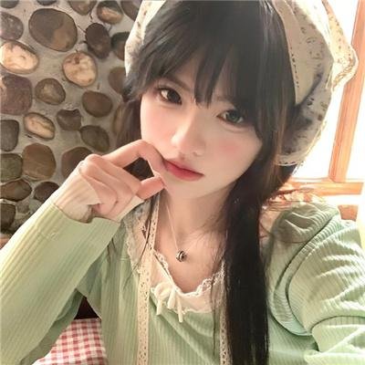 沙普的鹰饰